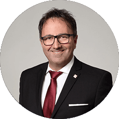Reinhard Bauer