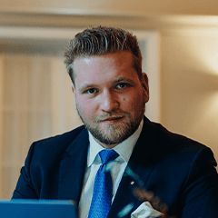 Viktor Taron