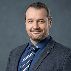 Henning Schleeff